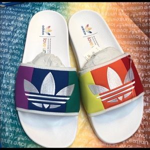 ISO Rainbow Reebok Sliders Size 8